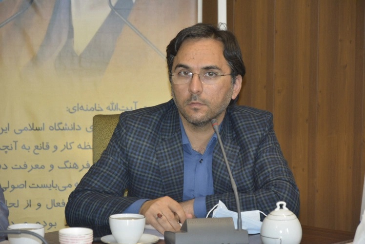 معاون هماهنگی، برنامه ریزی و رئیس دبیرخانه هیات امنای دانشگاه آزاد اسلامی خراسان رضوی:دانشگاههای دولتی در آینده نزدیک جای خود را به دانشگاه‌های کارآمد، کارآفرین و برنامه محور خواهند داد
